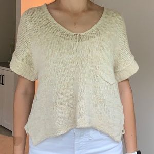 Short sleeve sweater blouse